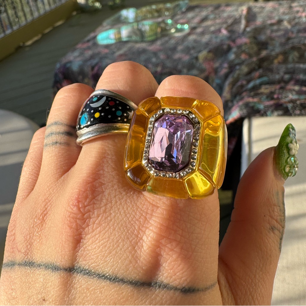 Super Cute Yellow Transparent Resin Ring With Rectangular Purple Gemstone 17$